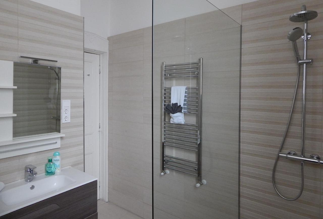 Budapesteasyflat Wesselenyi Ngoại thất bức ảnh