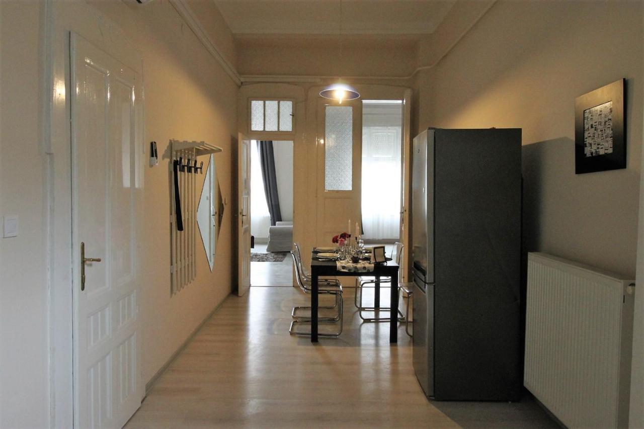 Budapesteasyflat Wesselenyi Ngoại thất bức ảnh